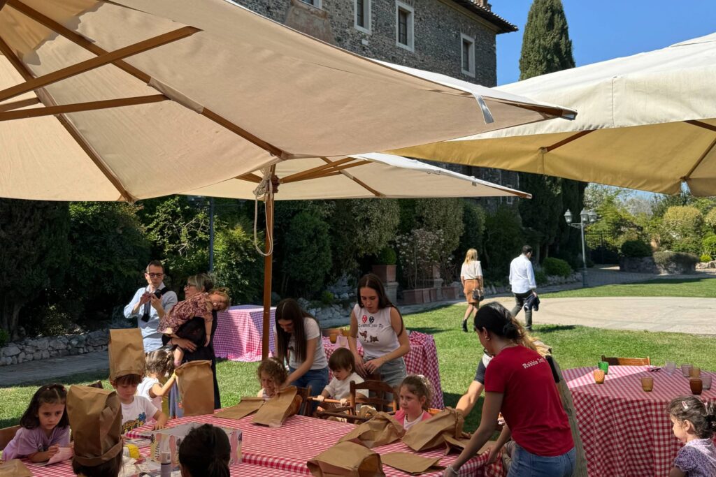 Laboratori creativi per bambini in ristorante a Roma